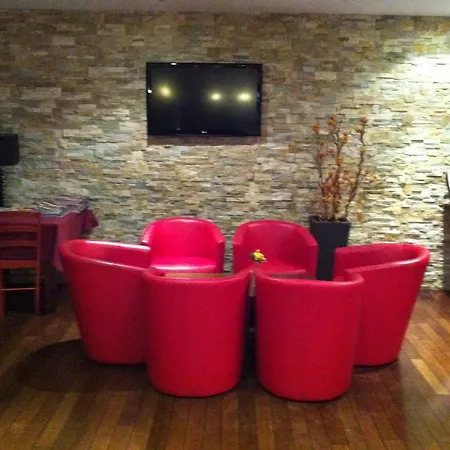 Comfort Technoparc מלון 3*